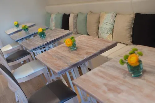 *** Bed & Breakfast Bachome Terrace B&B Barcelona Spain
